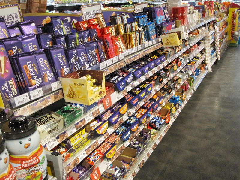 Ministers to consult on confectionery display controls